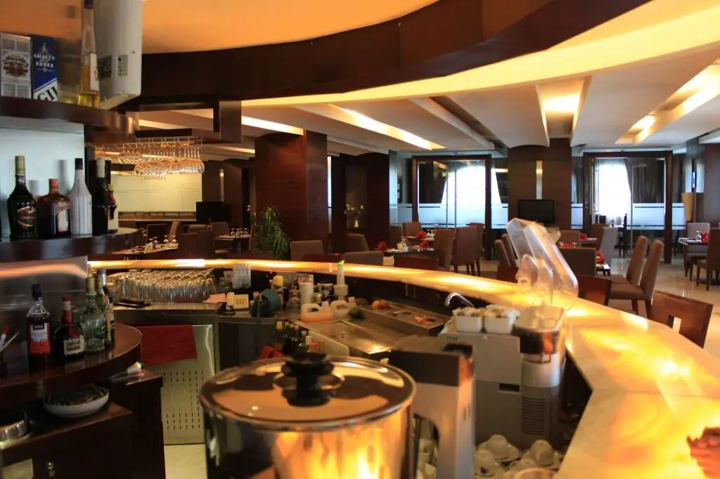 Чикаранг: President Executive Club