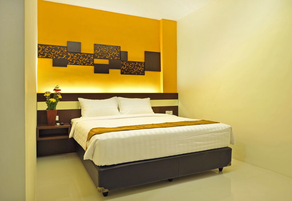 Сурабая: d'Season Hotel
