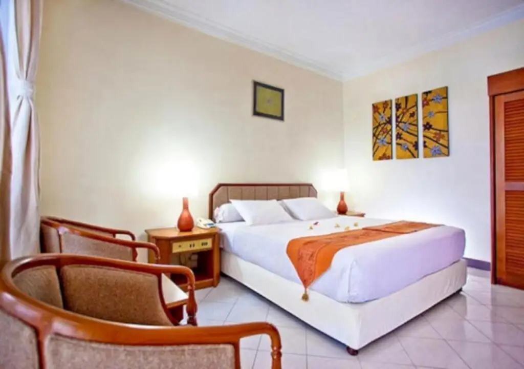 Матарам: Hotel Bintang Senggigi