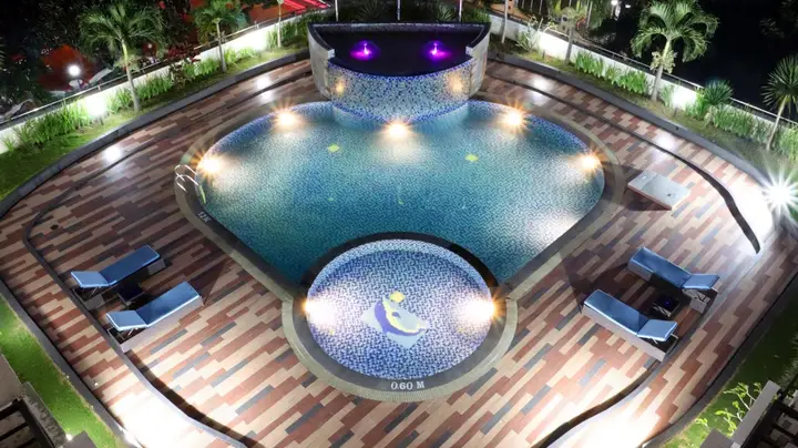 Бандунг: Vue Palace, ARTOTEL Curated