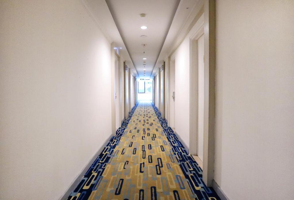 Бандунг: Vue Palace, ARTOTEL Curated