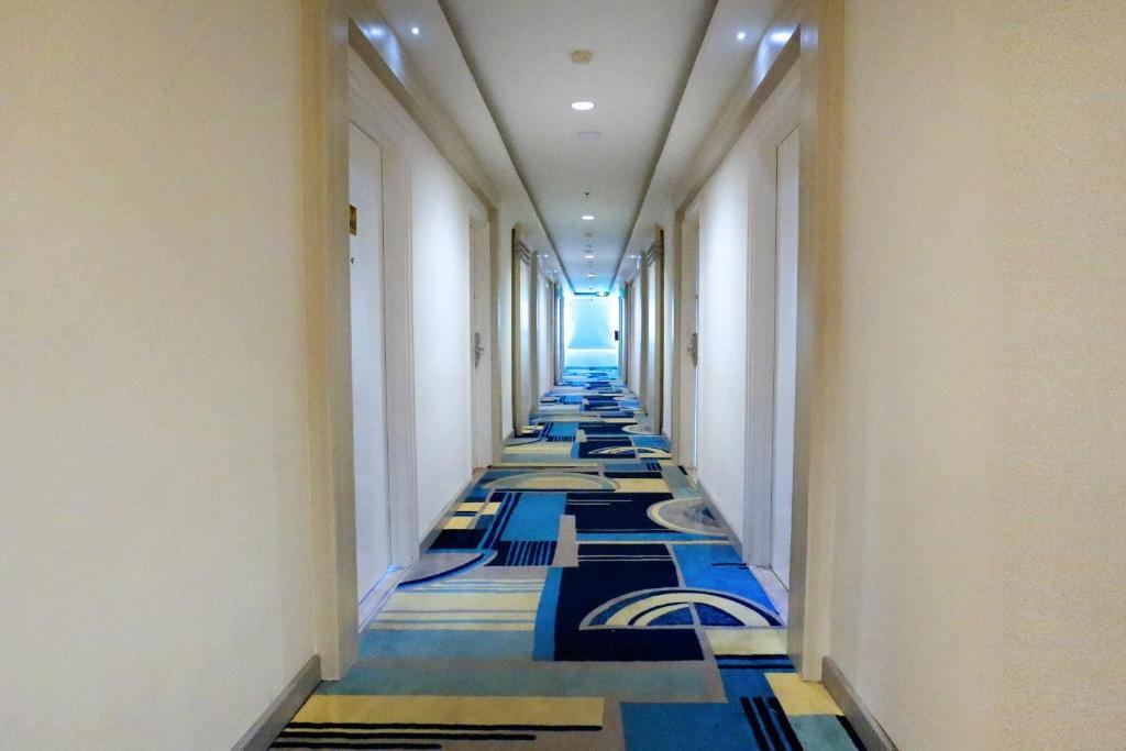 Бандунг: Vue Palace, ARTOTEL Curated