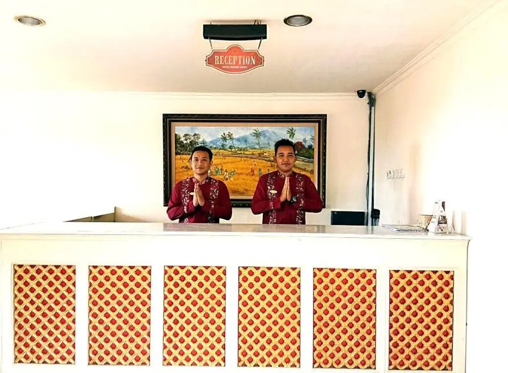 Караганьяр: Hotel Indah Palace Tawangmangu