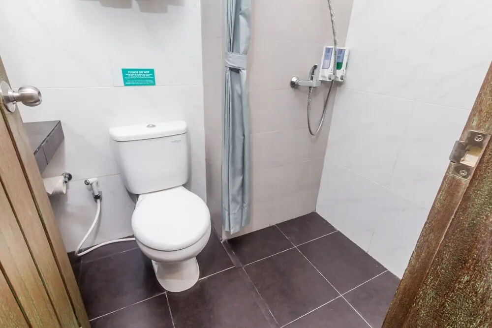 Кута: ZEN Rooms Seminyak Kayu Jati
