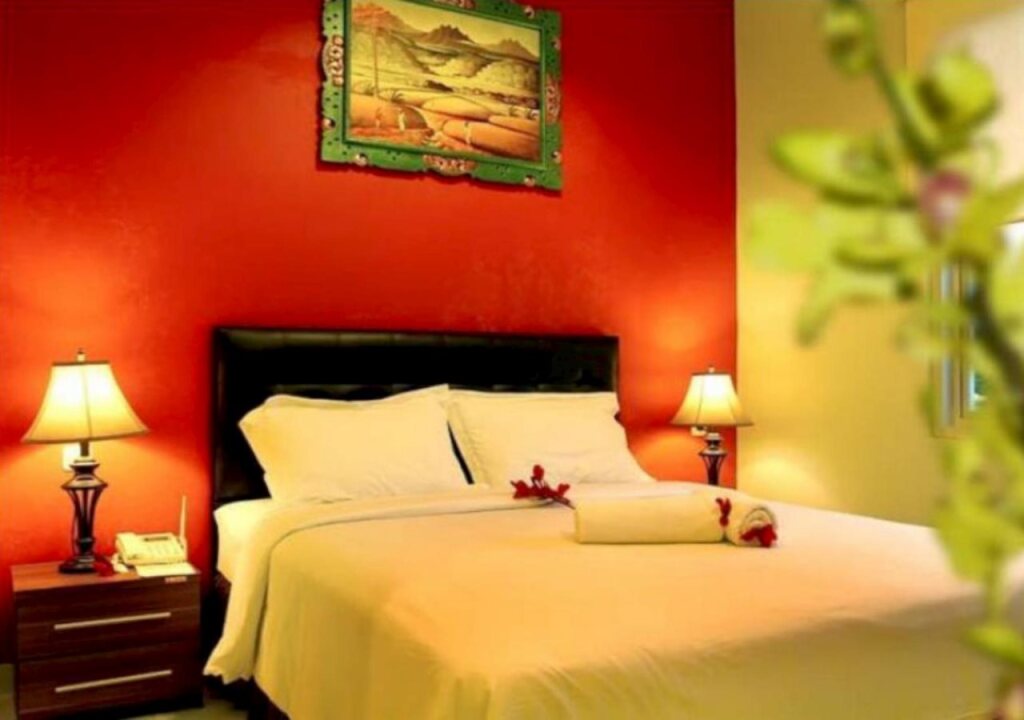 Jerowaru: Grand Royal BIL Hotel