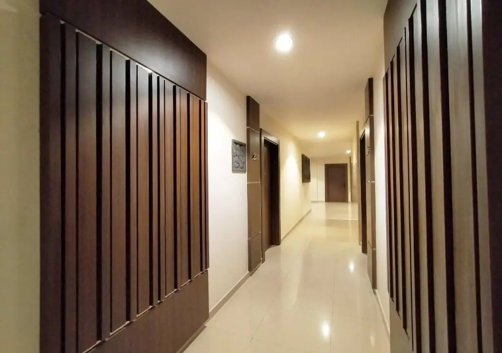 Сурабая: Narita Hotel Surabaya