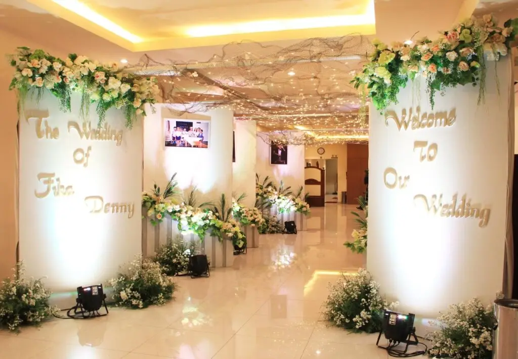 Сурабая: Narita Hotel Surabaya