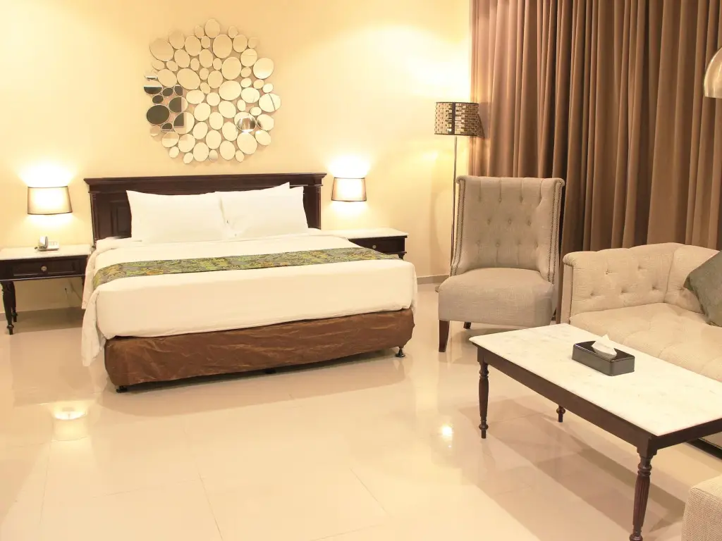 Сурабая: Narita Hotel Surabaya
