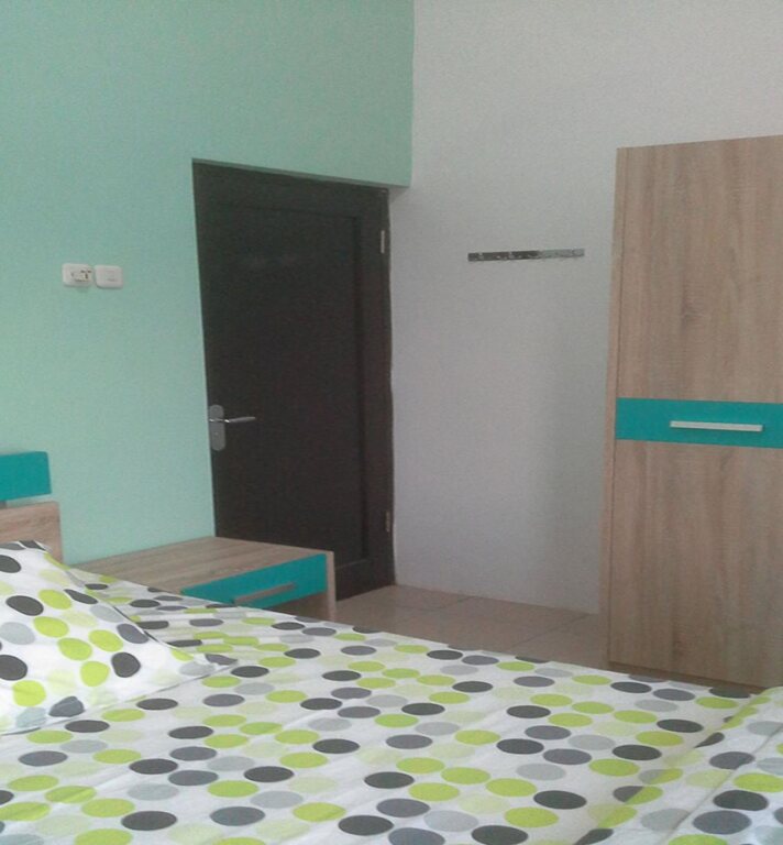 Бату: Villa Puncak Garuda