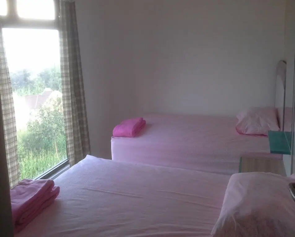Бату: Villa Puncak Garuda