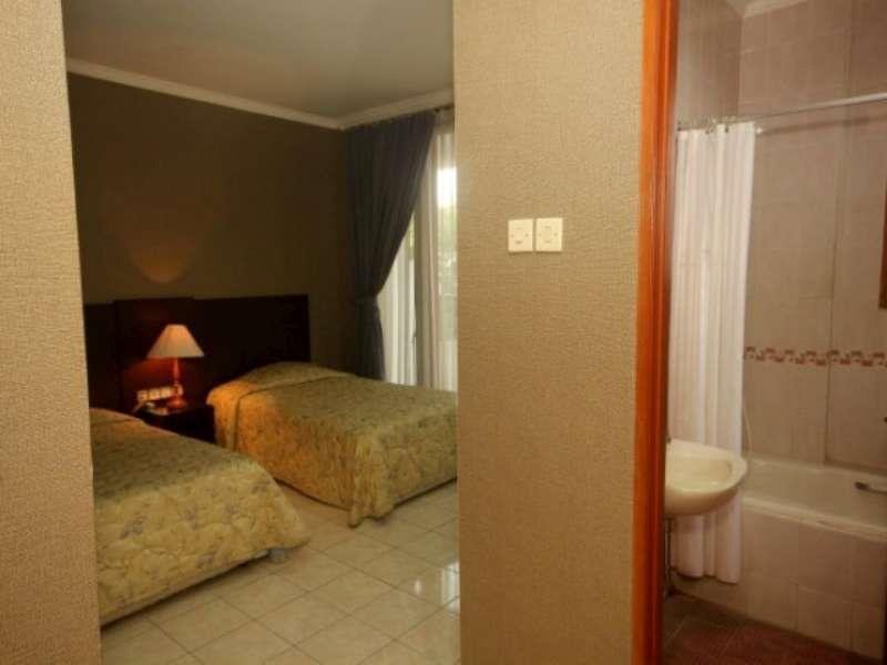 Чилегон: Cilegon City Hotel