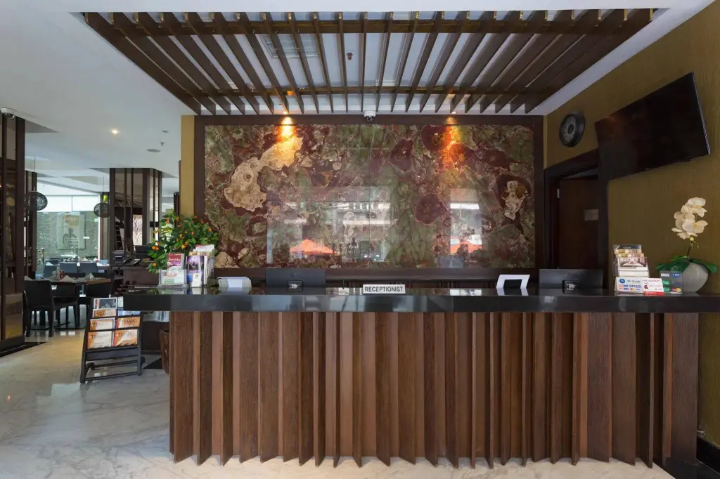 Джакарта: RedDoorz Plus near Blok M Square