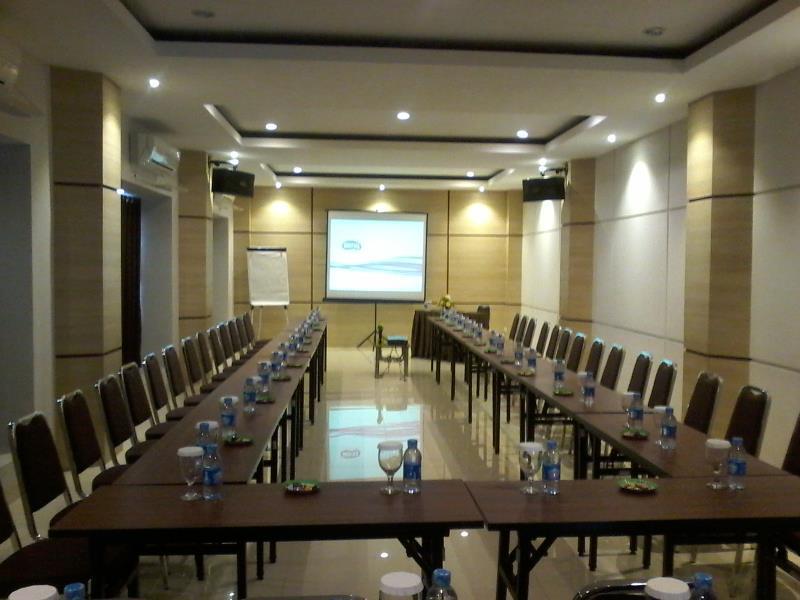 Бандар-Лампунг: De Green City Hotel Lampung