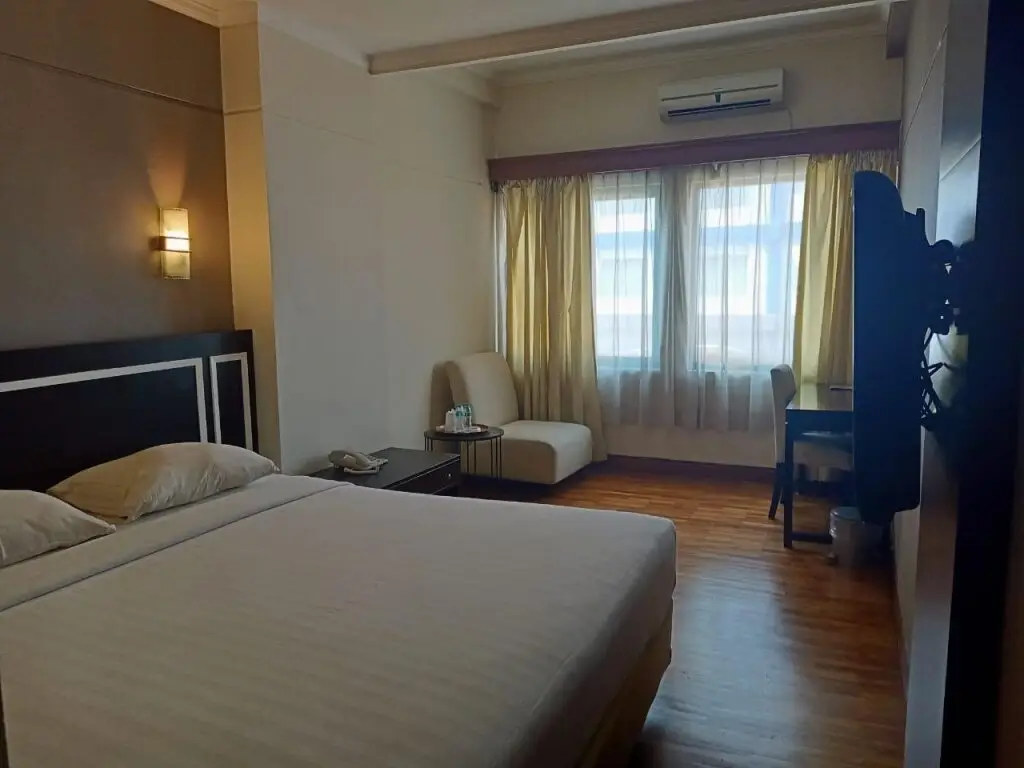 Джакарта: Mega Cikini Hotel