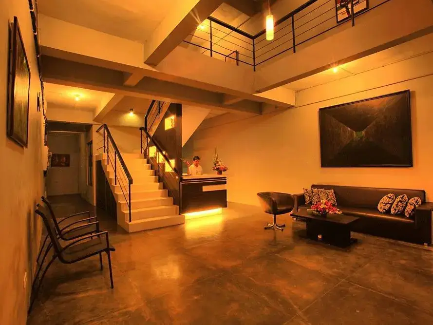 Падангсамбиан: Avanee Residence
