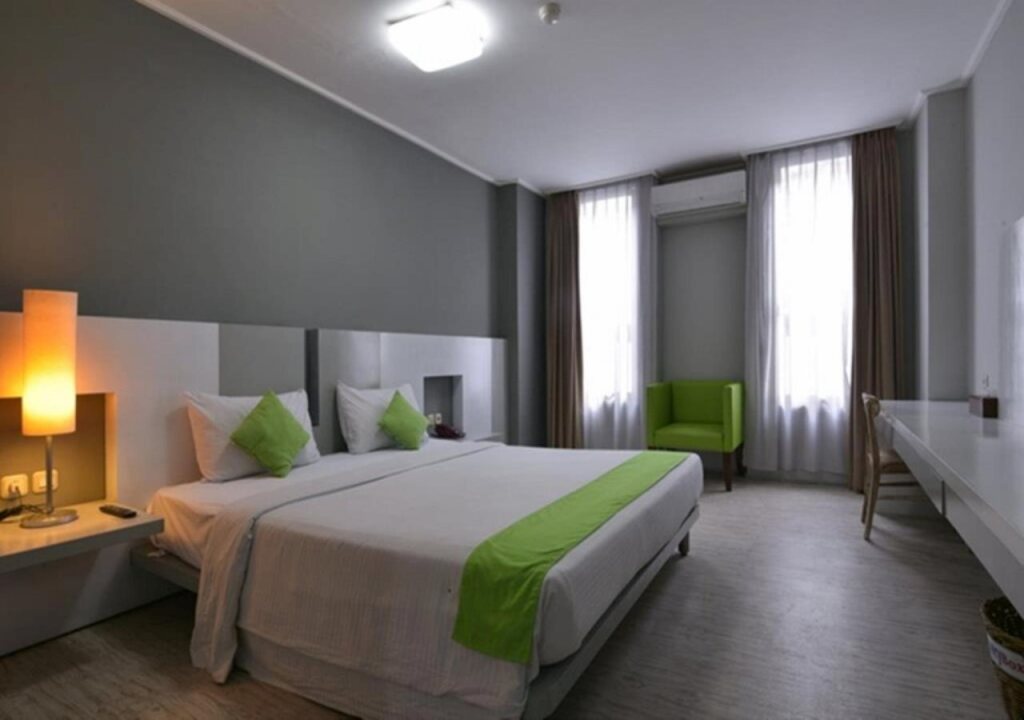 Банда-Ачех: Grand Nanggroe Hotel