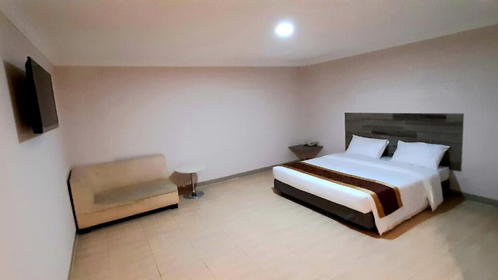 Батам: The Music Hotel