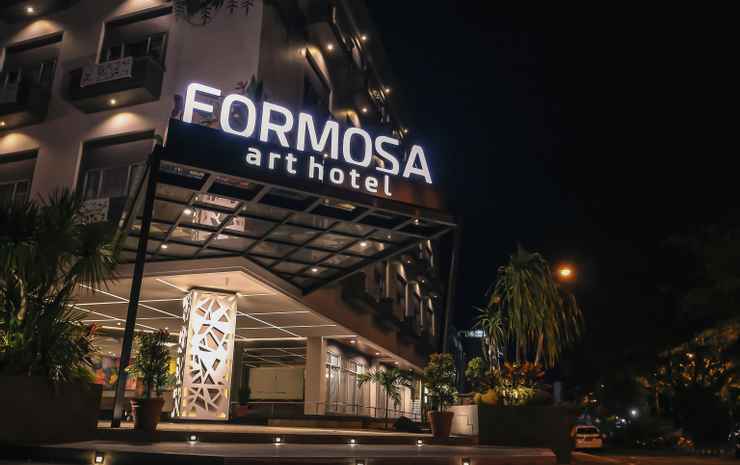 Манадо: Hotel Formosa