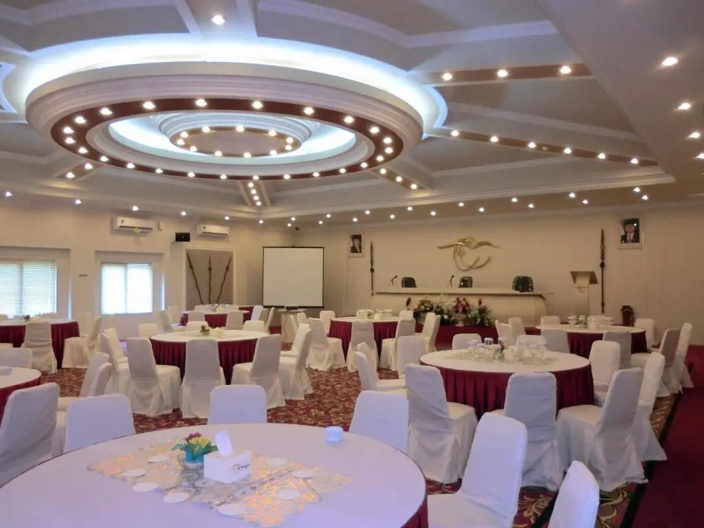 Джаяпура: Hotel Le Premiere Papua