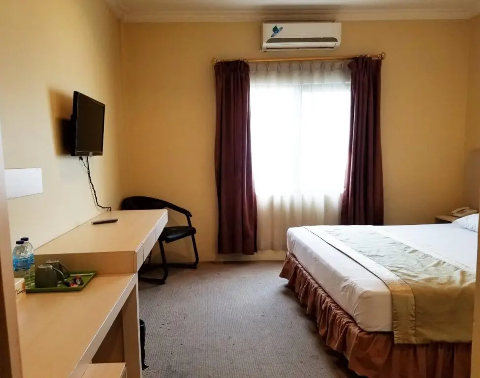 Джаяпура: Hotel Le Premiere Papua