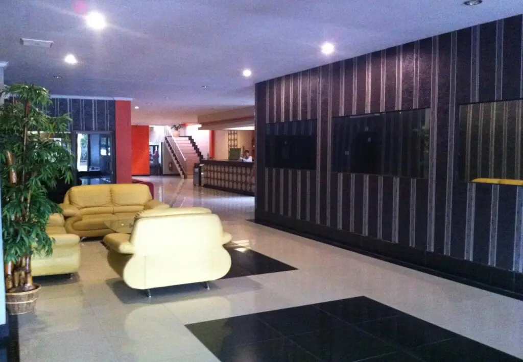 Горонтало: Hotel New Rachmat