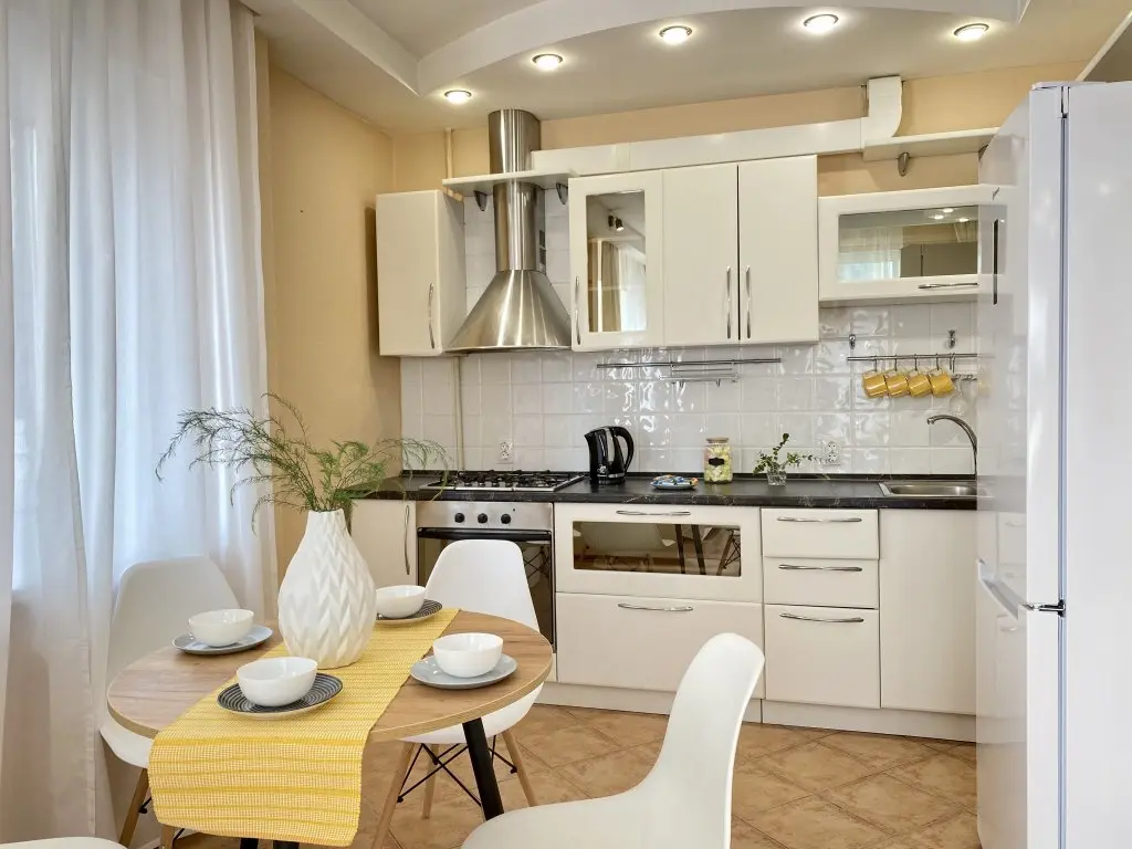 Воронеж: Апартаменты Sunny сети DeNewHome у площади Ленина