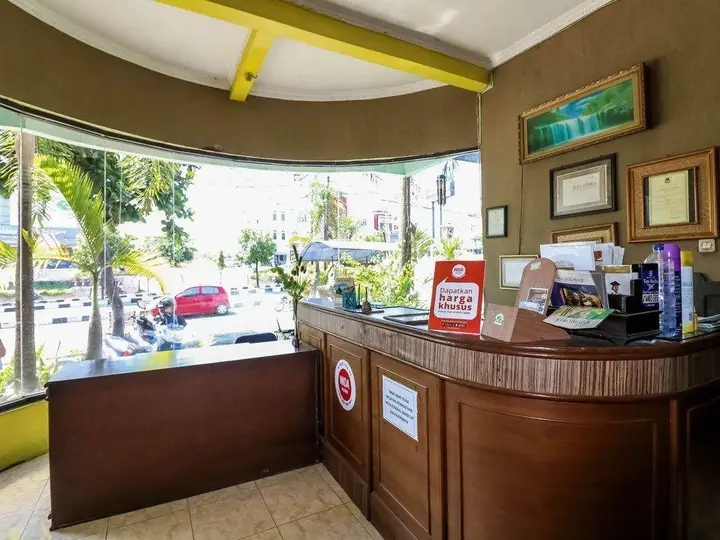 Депок: NIDA Rooms Ring Road Utara 5