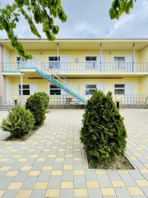 Меблированные комнаты Surron Anapa Camp — фото 1