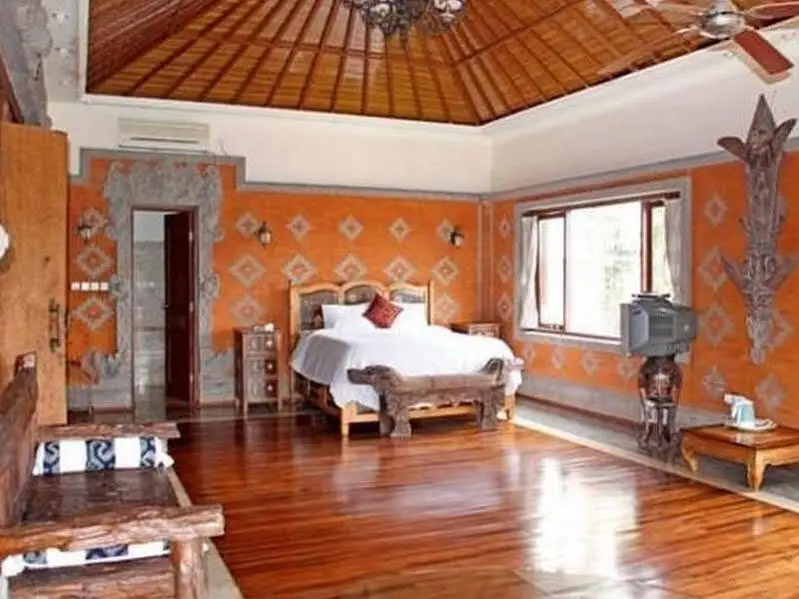 Сукавати: Villa Natures