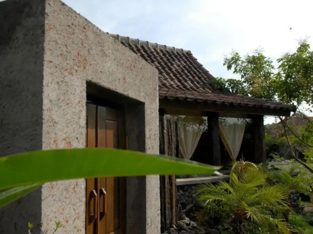 Бату: Kampung Lumbung Boutique Hotel