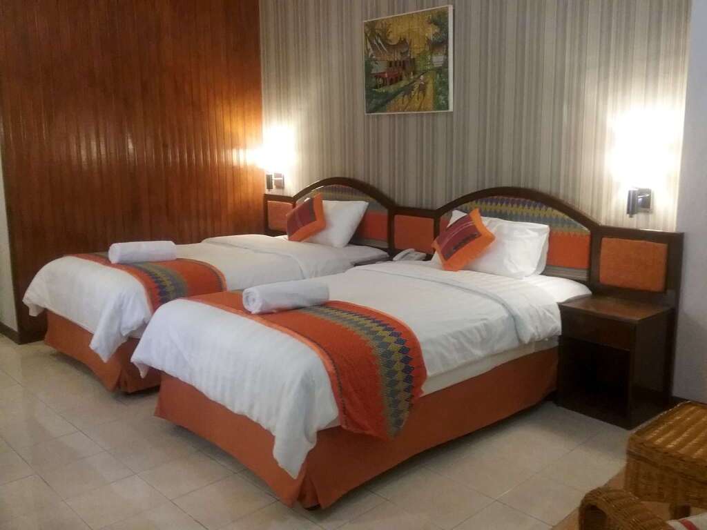 Parapat View Hotel — фото 1