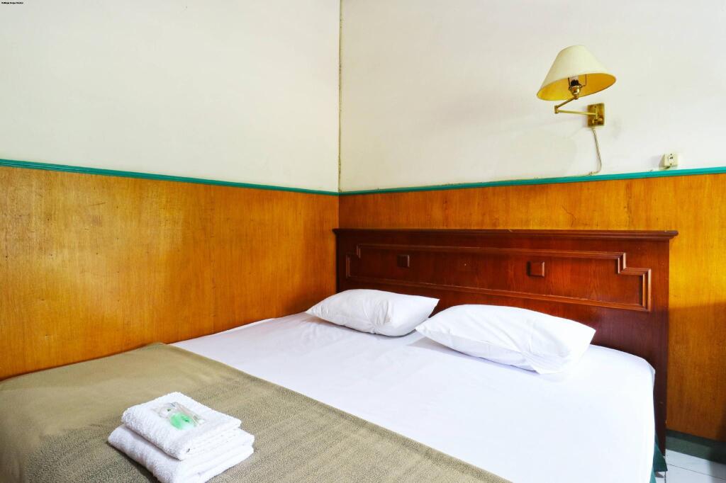 Сурабая: Hotel Shabine