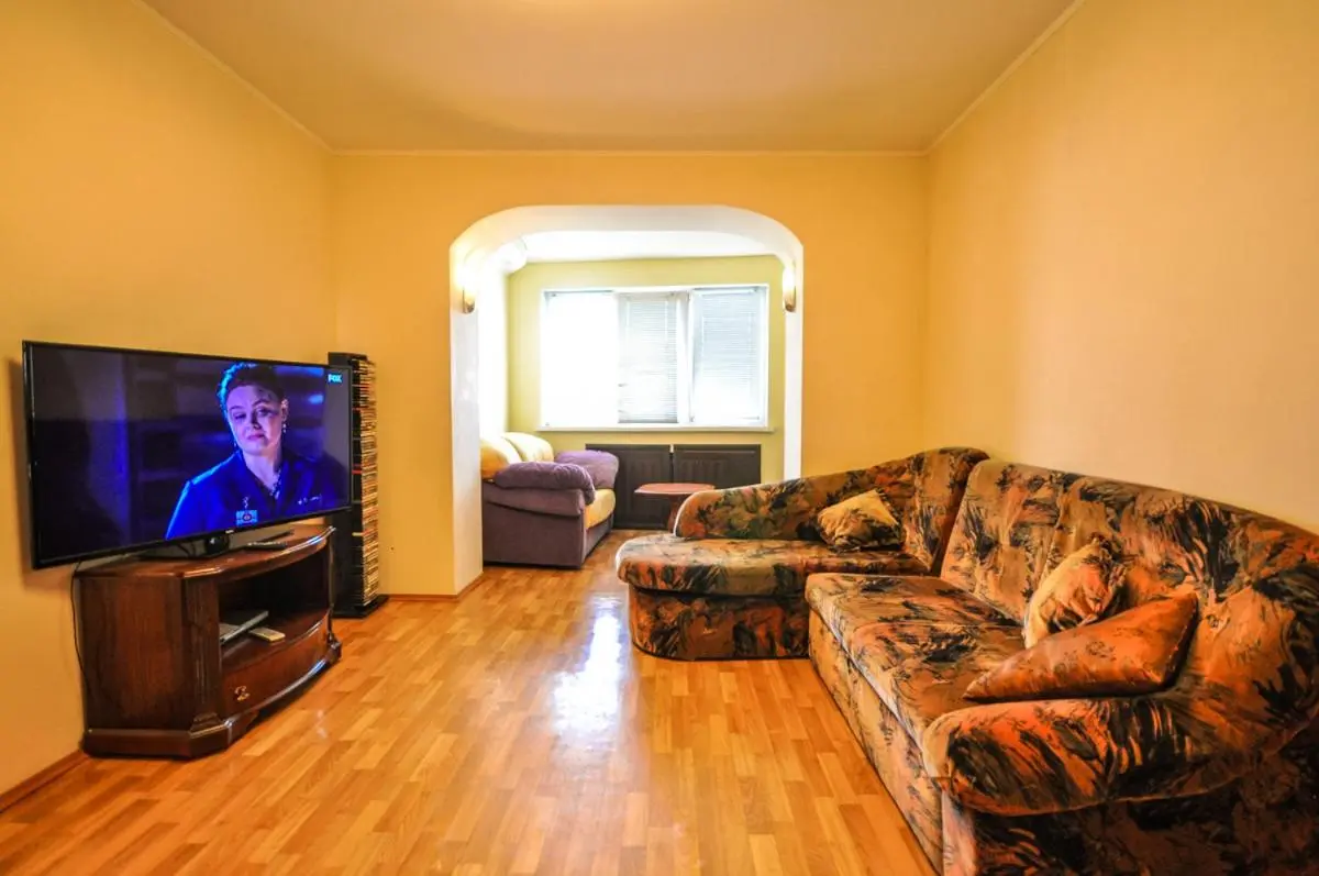 Новороссийск: Apartment on Tolstogo 17
