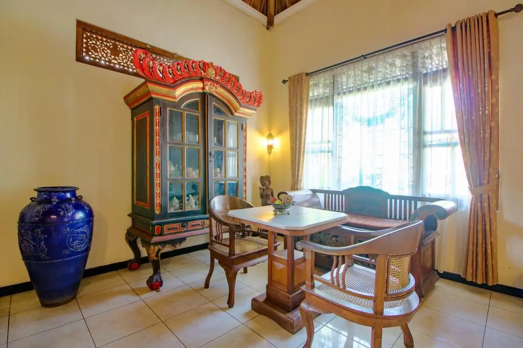 Ngaglik: Oyo 1650 Griya Joglo Homestay