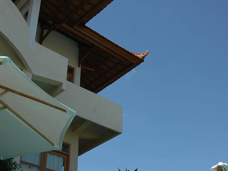 Темукус: Mimpi Bali Bungalows - Air Sanih