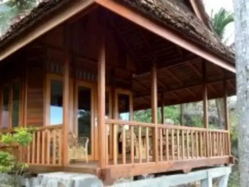 Рановангко: Manguni Terrace Resort