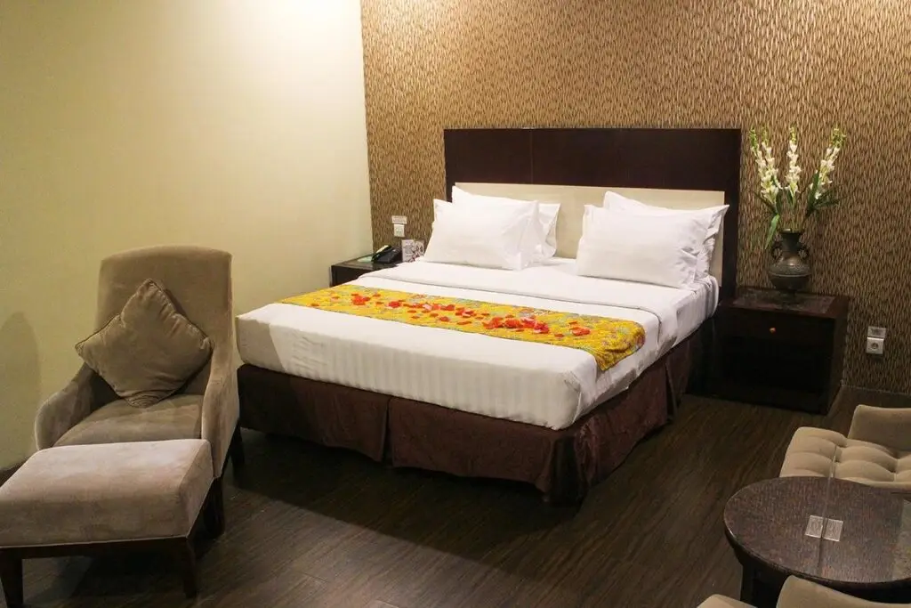 Тангеранг: Narita Classic Hotel