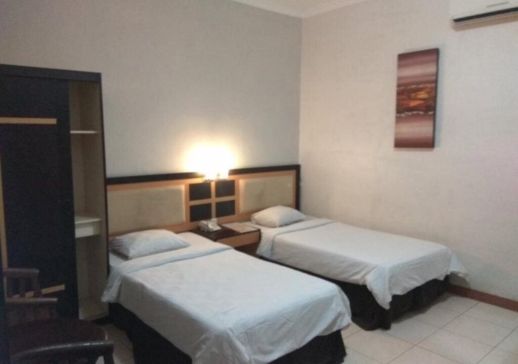 Сраген: Graha Hotel