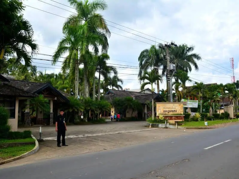 Барос: Augusta Sukabumi