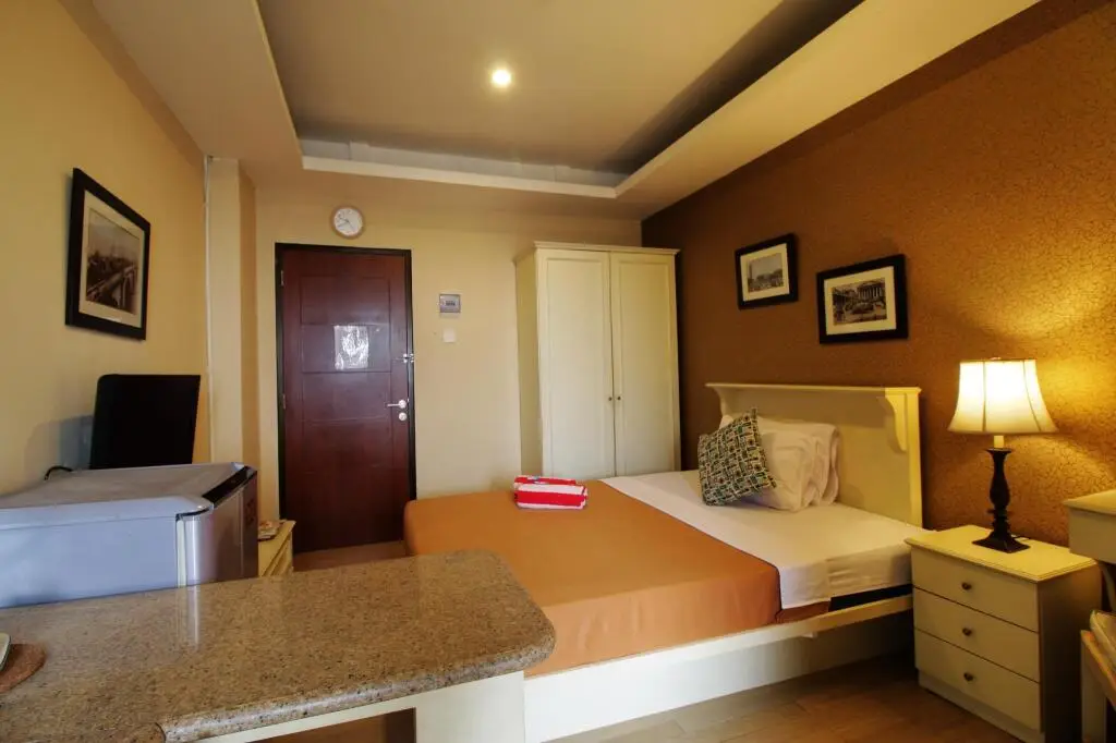 Джакарта: The London Living Apartment at Kebagusan City