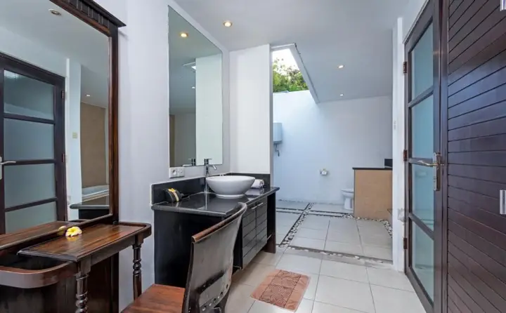Чангу: Villa Kubu Pratiwi