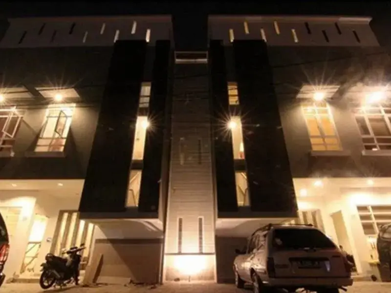 Джакарта: The Residence Guest House