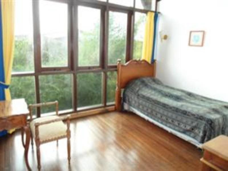Травас: Nasta Inn Trawas