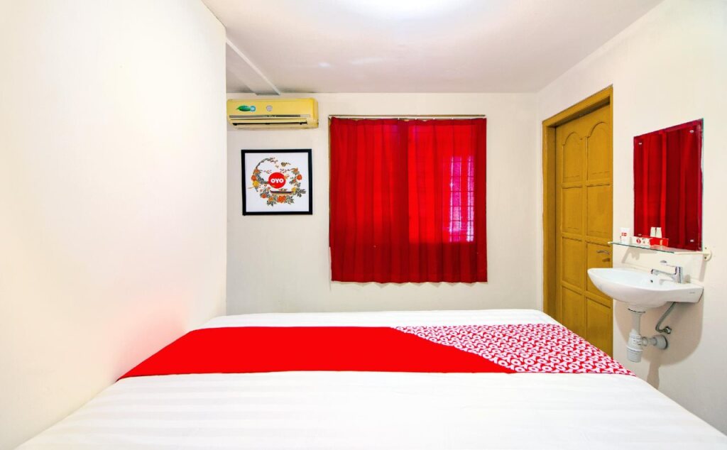 Батуретно: OYO 1159 Bukit Indah Hotel and Restaurant
