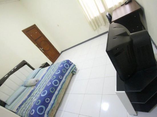Джакарта: Kemang Place near Lippo Mall Kemang Mitra RedDoorz