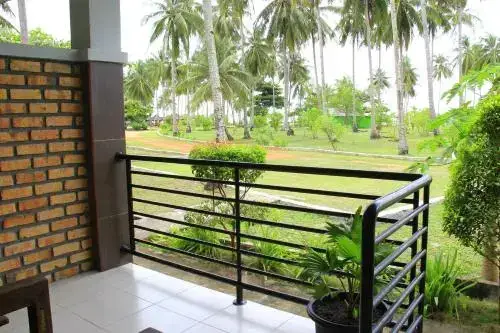 Себунг Лагой: Serumpun Padi Mas Resort Bintan Island