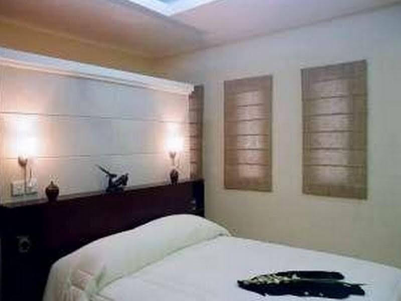 Джакарта: [Deact] Wahid Hasyim Guest House