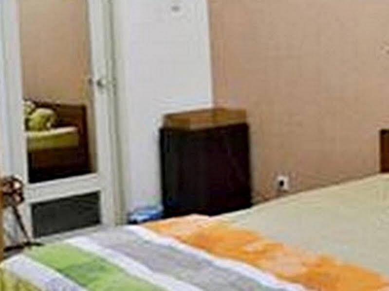 Сурабая: Victory Guesthouse