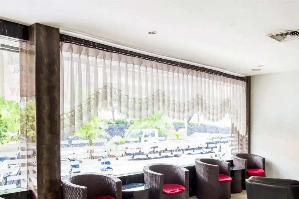 Батам: Capital O 664 Romance Hotel