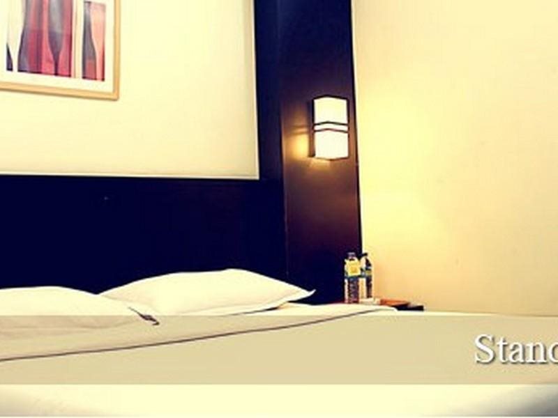 Сумеданг: Jatinangor Hotel & Restaurant